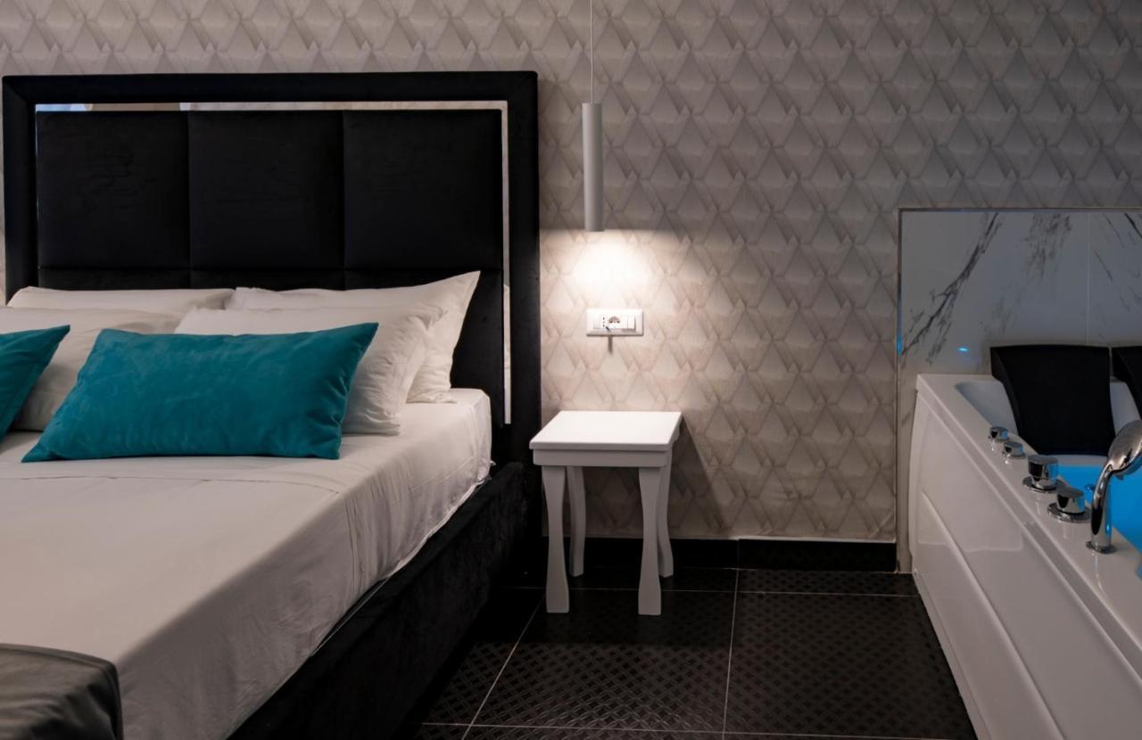 Luna Luxury Bed And Breakfast Naples Exterior photo